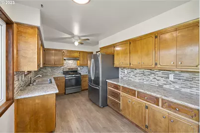 20990 SE Highway 212, Damascus, OR 97089 - Photo 14