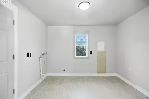 602 W 13th St, The Dalles, OR 97058 - Photo 22