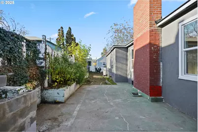 602 W 13th St, The Dalles, OR 97058 - Photo 26