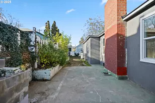 602 W 13th St, The Dalles, OR 97058 - Photo 26