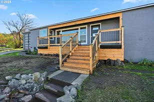 602 W 13th St, The Dalles, OR 97058 - Photo 32