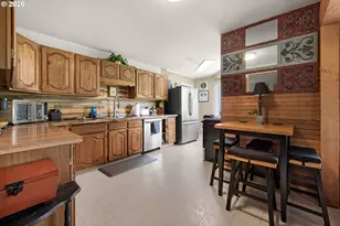 35255 Lyngstad Heights Ln, Astoria, OR 97103 - Photo 10