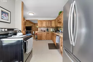 35255 Lyngstad Heights Ln, Astoria, OR 97103 - Photo 14