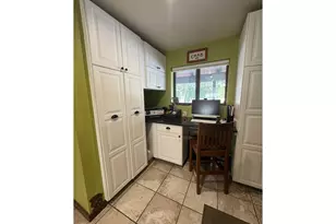 3801 Schull Dr, Hood River, OR 97031 - Photo 6