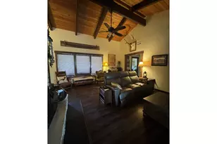 3801 Schull Dr, Hood River, OR 97031 - Photo 14