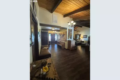 3801 Schull Dr, Hood River, OR 97031 - Photo 12
