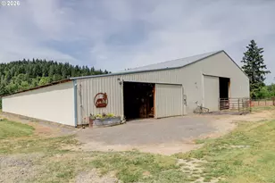 5143 Umpqua Hwy 99, Drain, OR 97435 - Photo 2