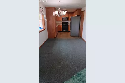 865 E Kennedy Ave, Hermiston, OR 97838 - Photo 16