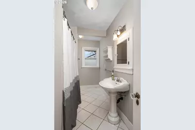 3825 NE 63rd Ave, Portland, OR 97213 - Photo 20