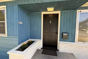 8610 NE Hancock St, Portland, OR 97220 - Photo 2