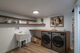 8610 NE Hancock St, Portland, OR 97220 - Photo 10