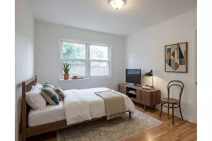 8610 NE Hancock St, Portland, OR 97220 - Photo 8