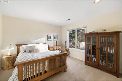 4302 SW Terlyn Ct, Portland, OR 97221 - Photo 32