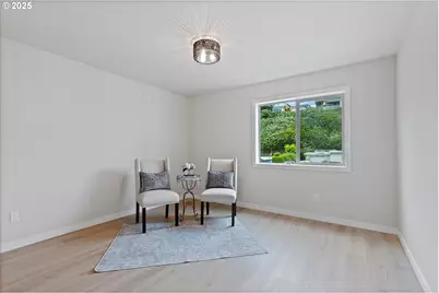 811 SW 13th St, Newport, OR 97365 - Photo 20