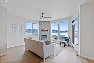 811 Southwest 13th Street, Newport, OR 97365 - Photo 10