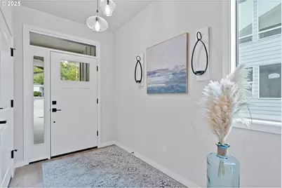 811 SW 13th St, Newport, OR 97365 - Photo 4