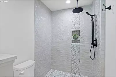 811 SW 13th St, Newport, OR 97365 - Photo 30