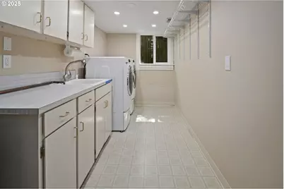 1847 Woodland Ter, Lake Oswego, OR 97034 - Photo 32