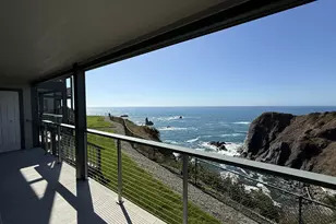 1305 Moore St, Brookings, OR 97415 - Photo 28