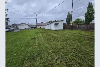 365 26th Ave, Longview, WA 98632 - Photo 4
