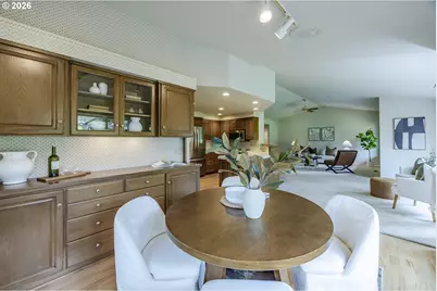 982 Shaughnessy Ln, Eugene, OR 97401 - Photo 16