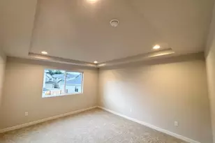 1565 N Young St, Lafayette, OR 97127 - Photo 8