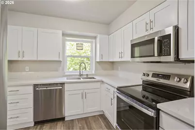 13574 Jason Lee Dr, Oregon City, OR 97045 - Photo 8