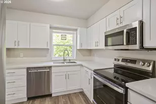 13574 Jason Lee Dr, Oregon City, OR 97045 - Photo 8