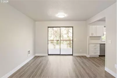 13574 Jason Lee Dr, Oregon City, OR 97045 - Photo 4