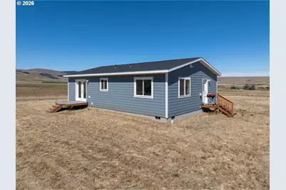 1602 Centerville Hwy, Centerville, WA 98613 - Photo 2