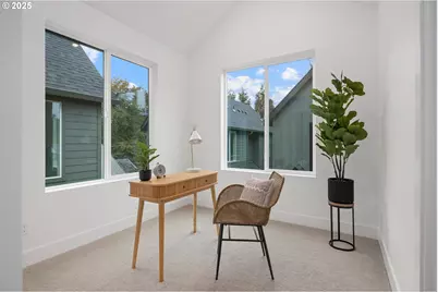 4031 SE Tibbetts St, Portland, OR 97202 - Photo 12