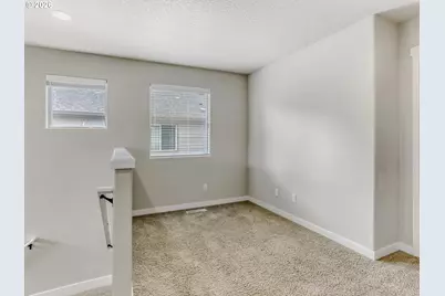 28623 Greenway Dr, Wilsonville, OR 97070 - Photo 14