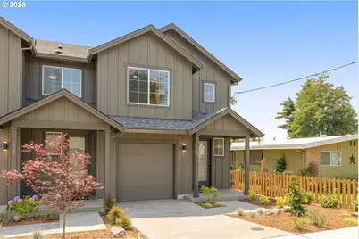 136 Randall St, Oregon City, OR 97045 - Photo 1