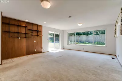 310 E 48th Ave, Eugene, OR 97405 - Photo 8