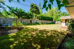 310 E 48th Ave, Eugene, OR 97405 - Photo 16