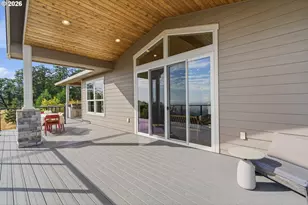8683 Drury Ln, Salem, OR 97306 - Photo 32