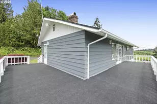 33300 Tide Creek Rd, Deer Island, OR 97054 - Photo 12