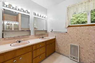 33300 Tide Creek Rd, Deer Island, OR 97054 - Photo 24
