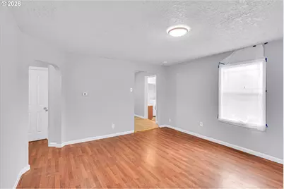 14125 SE Division St, Portland, OR 97236 - Photo 6