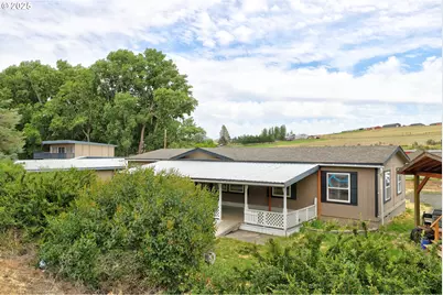 309 Main St, Moro, OR 97039 - Photo 8