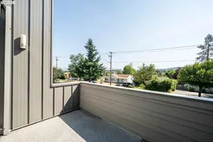 2330 Willamette St, Eugene, OR 97405 - Photo 14