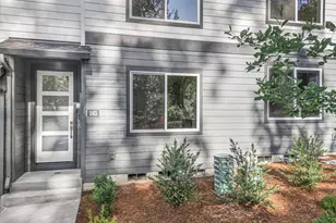 165 NW Mawrcrest Ave, Gresham, OR 97030 - Photo 2