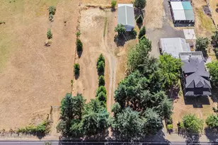 7944 Lookingglass Rd, Roseburg, OR 97471 - Photo 1
