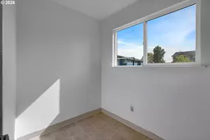 481 S Pine St, Canby, OR 97013 - Photo 14