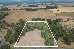 1780 Clover Ridge Rd NE, Albany, OR 97322 - Photo 2