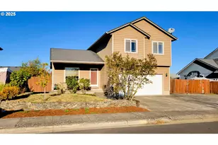 881 Arrow Leaf Pl, Harrisburg, OR 97446 - Photo 1
