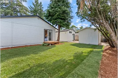 12875 SW Dale Cir, Beaverton, OR 97008 - Photo 42