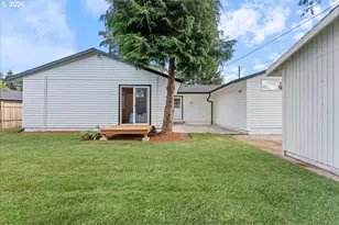 12875 SW Dale Cir, Beaverton, OR 97008 - Photo 44