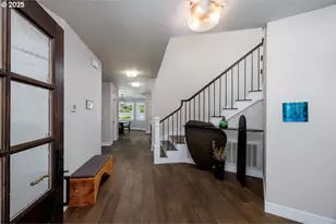 1051 Forest Meadows Way, Lake Oswego, OR 97034 - Photo 6