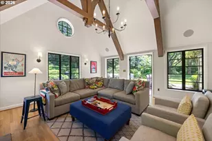 5050 SW Hilltop Ln, Portland, OR 97221 - Photo 18